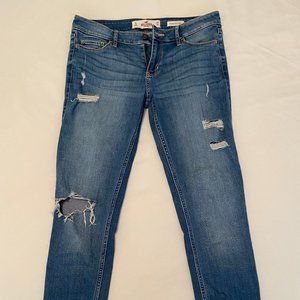 Hollister Medium Wash Jeans Size 7 Long
